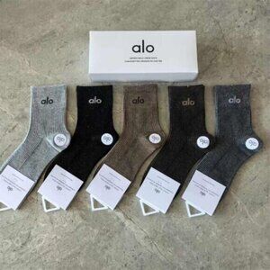 Alo Yoga Socks 5 Pack